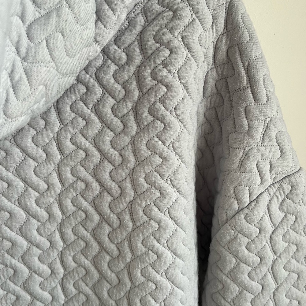GAP Light Gray Quilted Cowl Neck Sweater - Picture 2 of 5